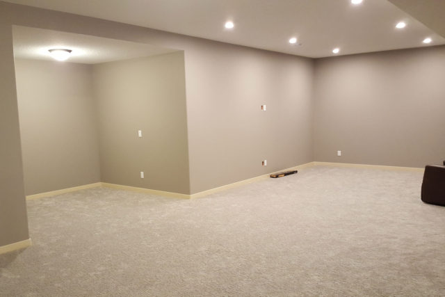 carpeted open plan rooms